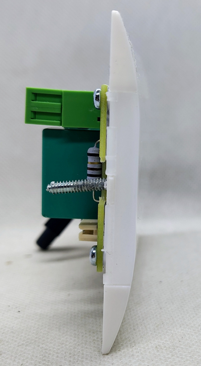 lampada emergenza 503 installazione su scatola elettrica