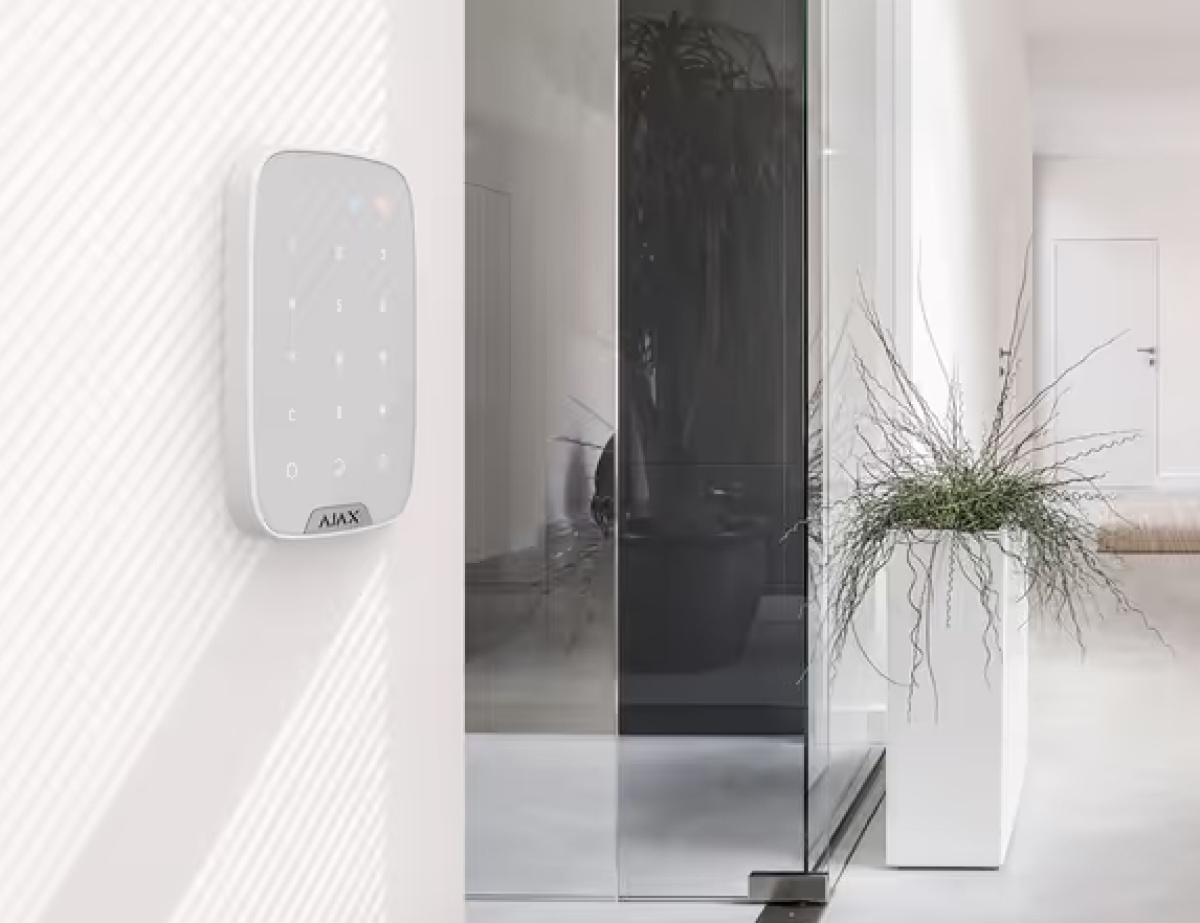 installazione tastierino per allarme su parete