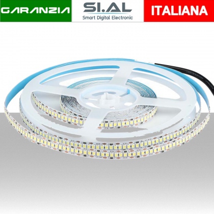 Striscia LED SMD2835 - 240 LEDs High Lumen 4000K IP20 