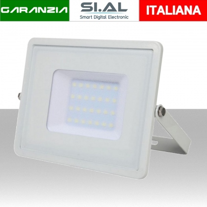 Faro LED SMD Chip Samsung 30W Colore Bianco 4000K IP65