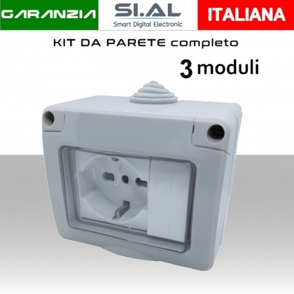 Contenitore Stagno completo a 3 moduli inclusi presa e interruttore 16A IP55